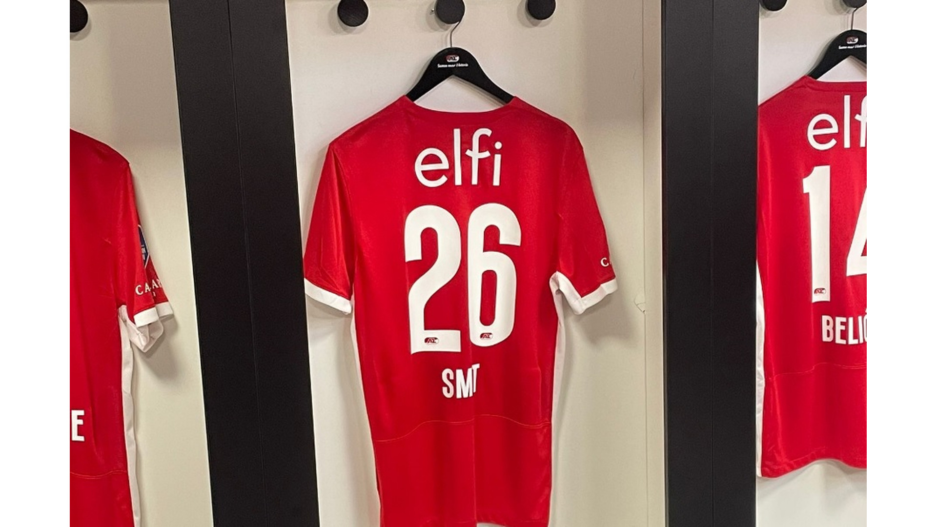 Foto: AZ shirt Kees Smit 1.jpg